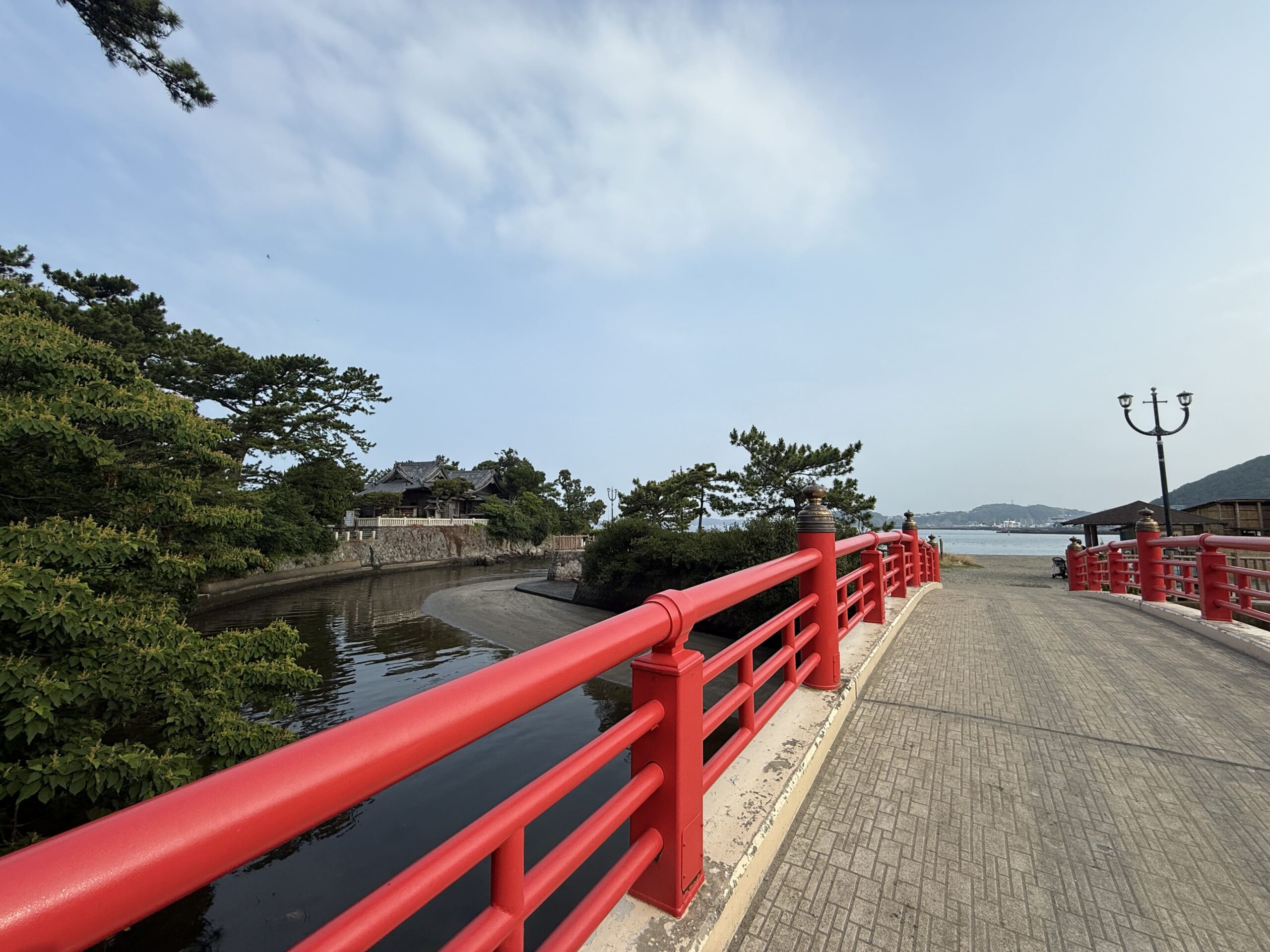 森戸神社